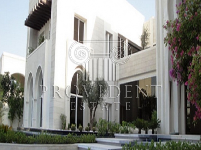Al Hambra Villas, Emirates Hills